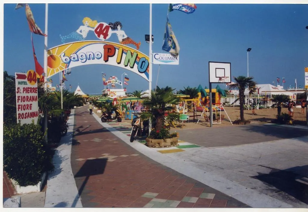 Hotel Pigalle Римини 0*,  Италия