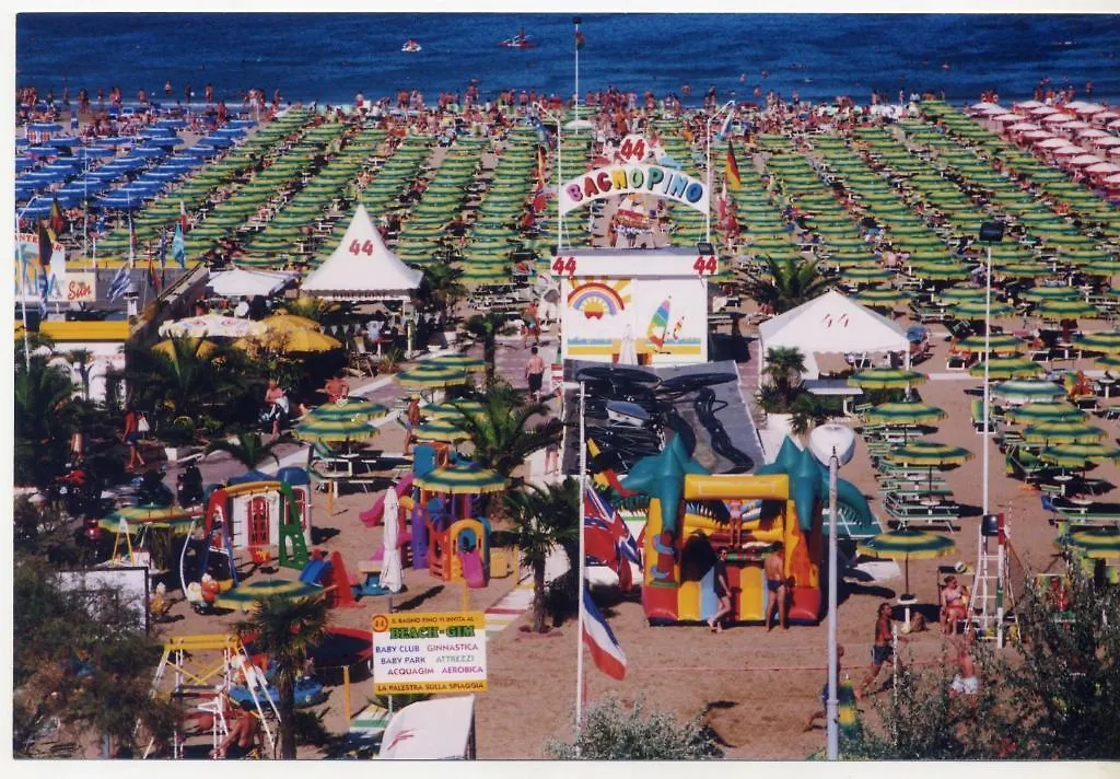 Hotel Pigalle Rimini Italy