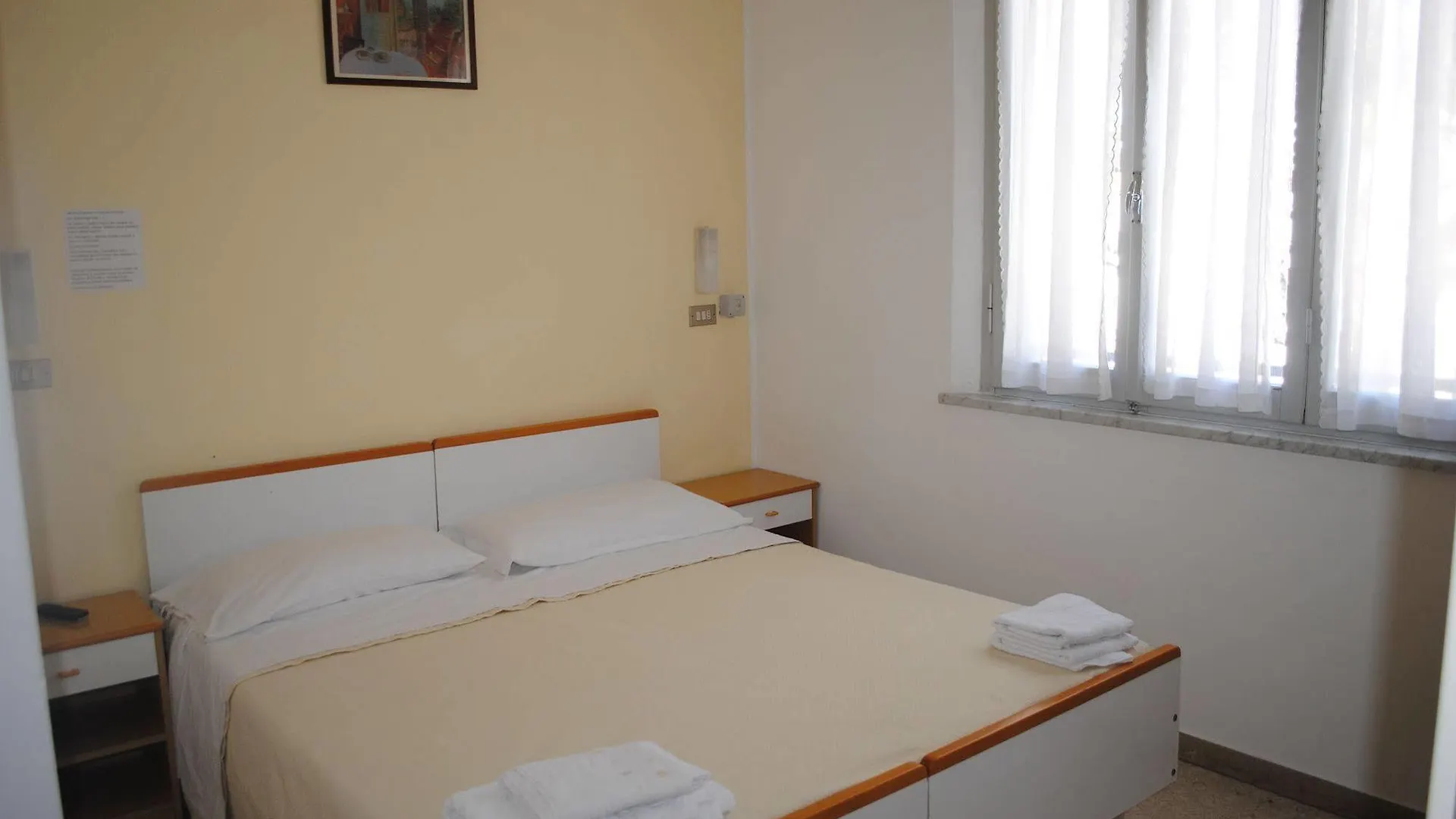 Hotel Pigalle Rimini 0*,